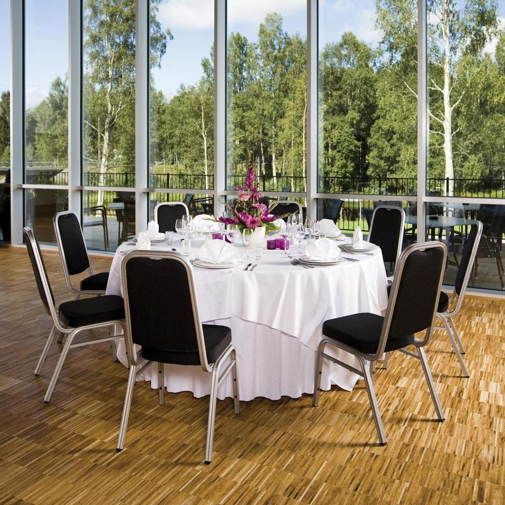 Hotell Charlottenberg Restaurace fotografie